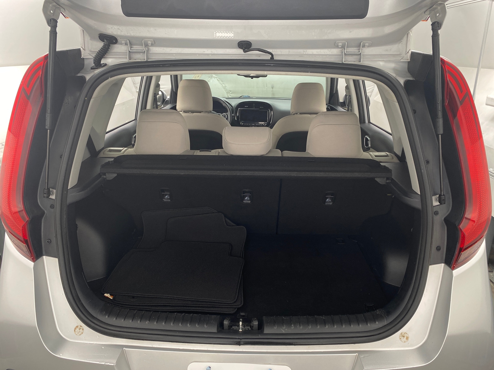 Thumbnail: 2020 Kia Soul - 7