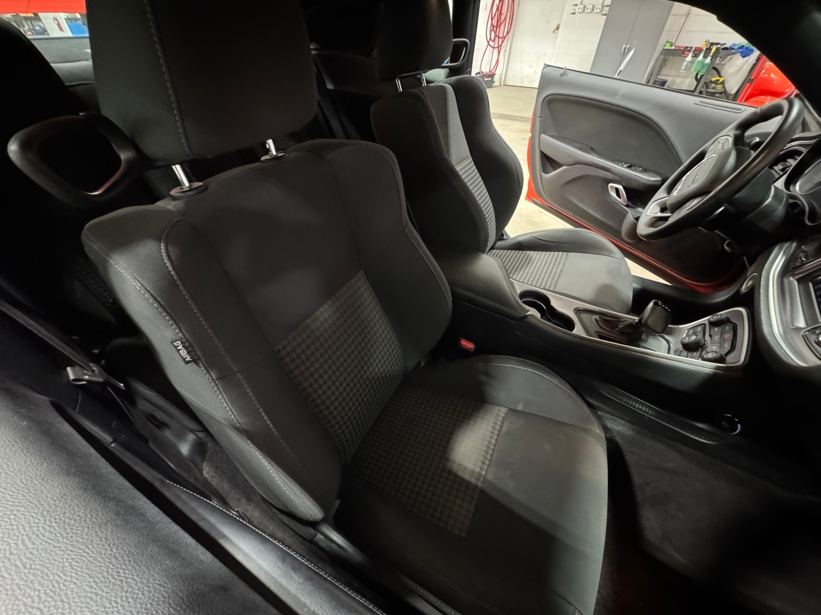 Thumbnail: 2019 Dodge Challenger - 2