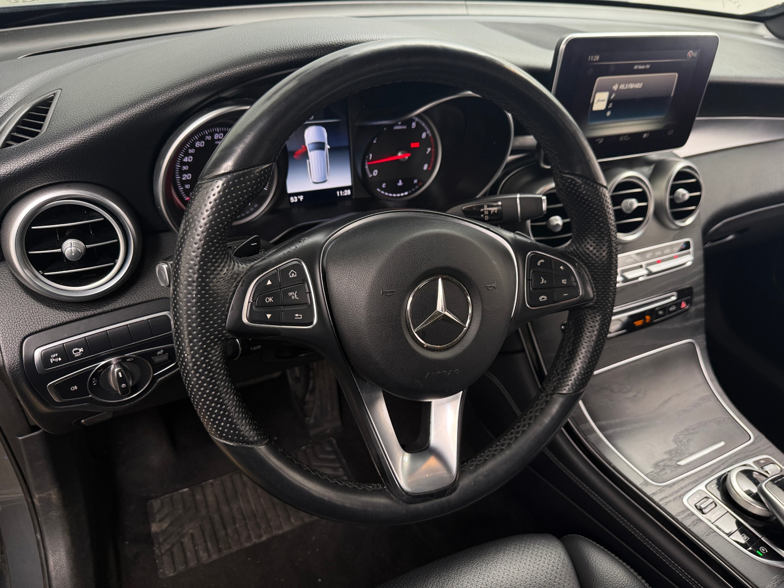 Thumbnail: 2018 Mercedes-Benz GLC - 4