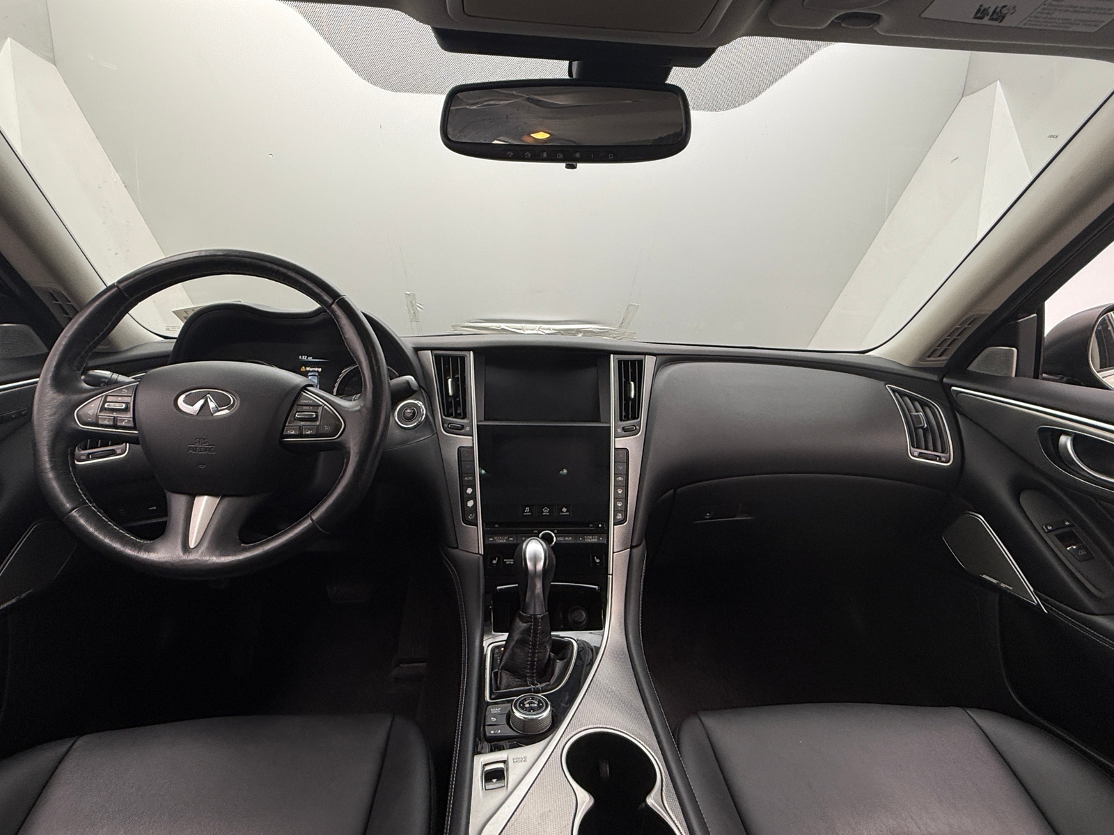 Thumbnail: 2017 INFINITI Q50 - 2