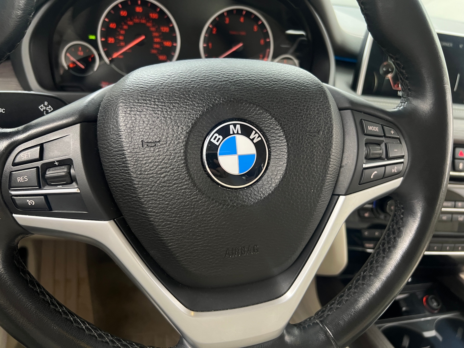 Thumbnail: 2015 BMW X5 - 4