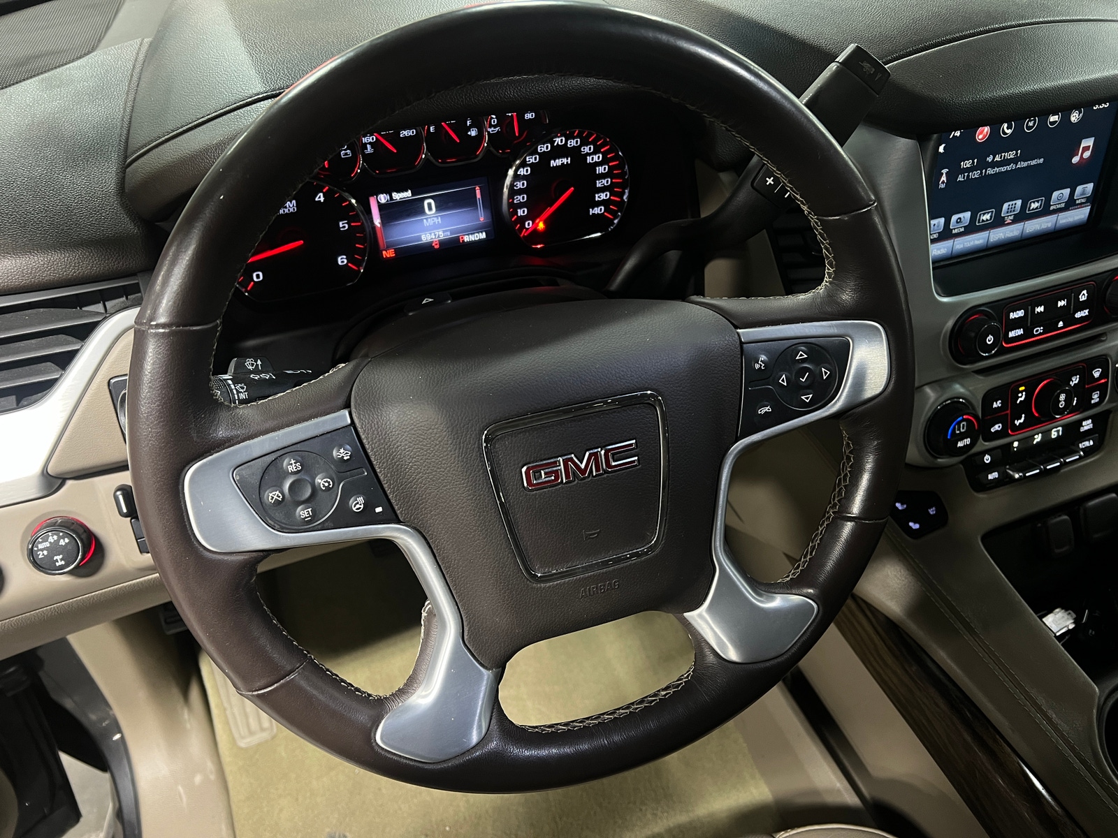 Thumbnail: 2016 GMC Yukon - 4