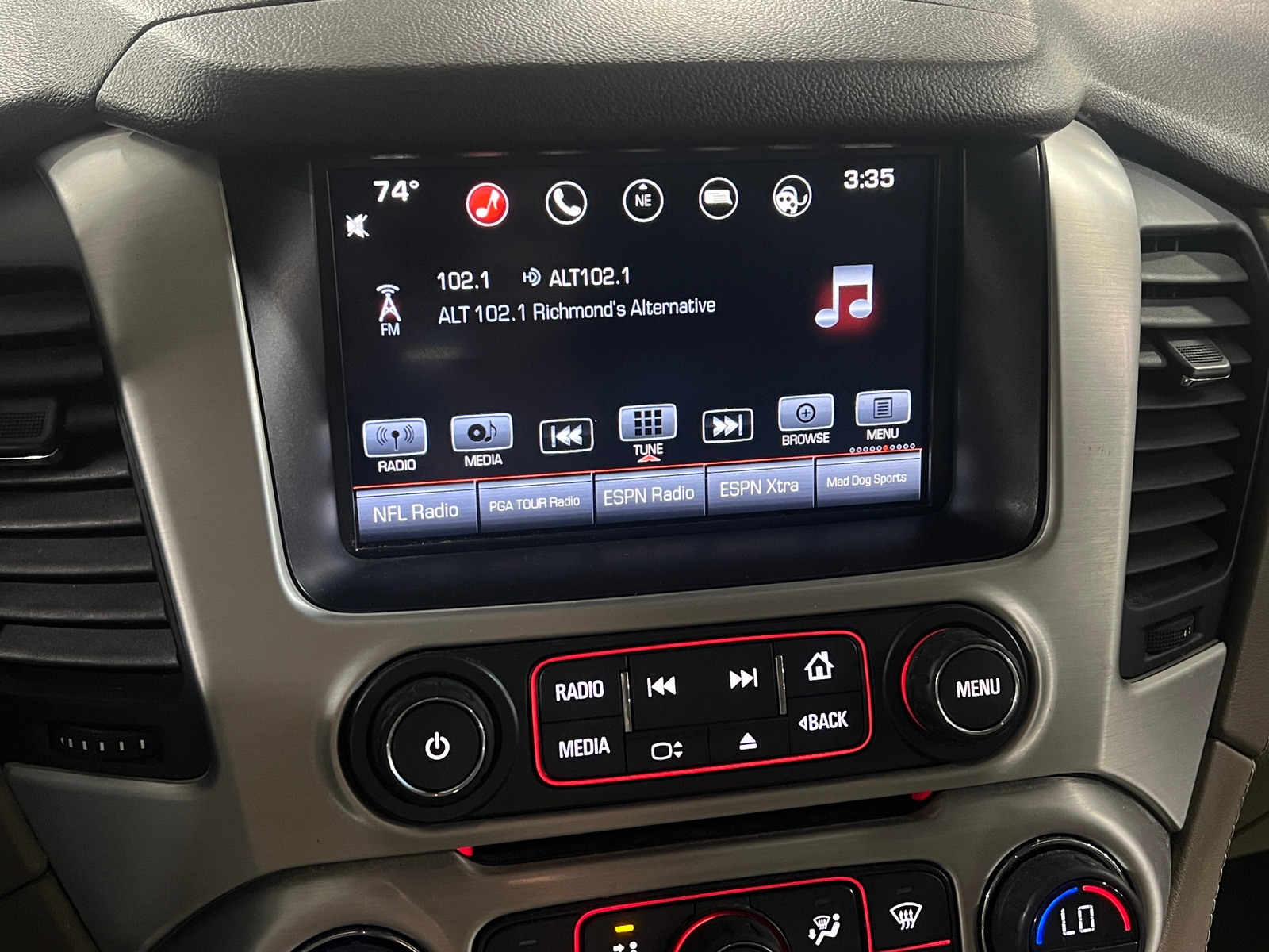 Thumbnail: 2016 GMC Yukon - 3