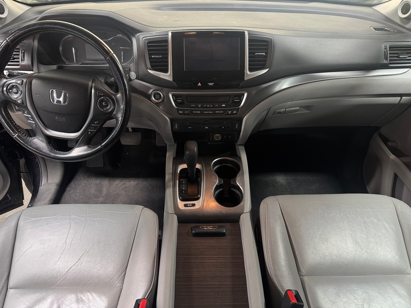 Thumbnail: 2016 Honda Pilot - 2