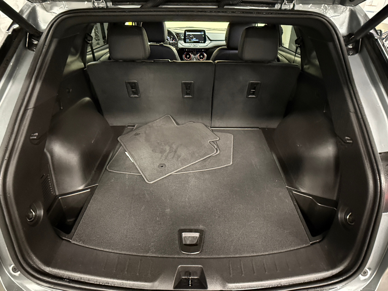 Thumbnail: 2025 Chevrolet Blazer - 6