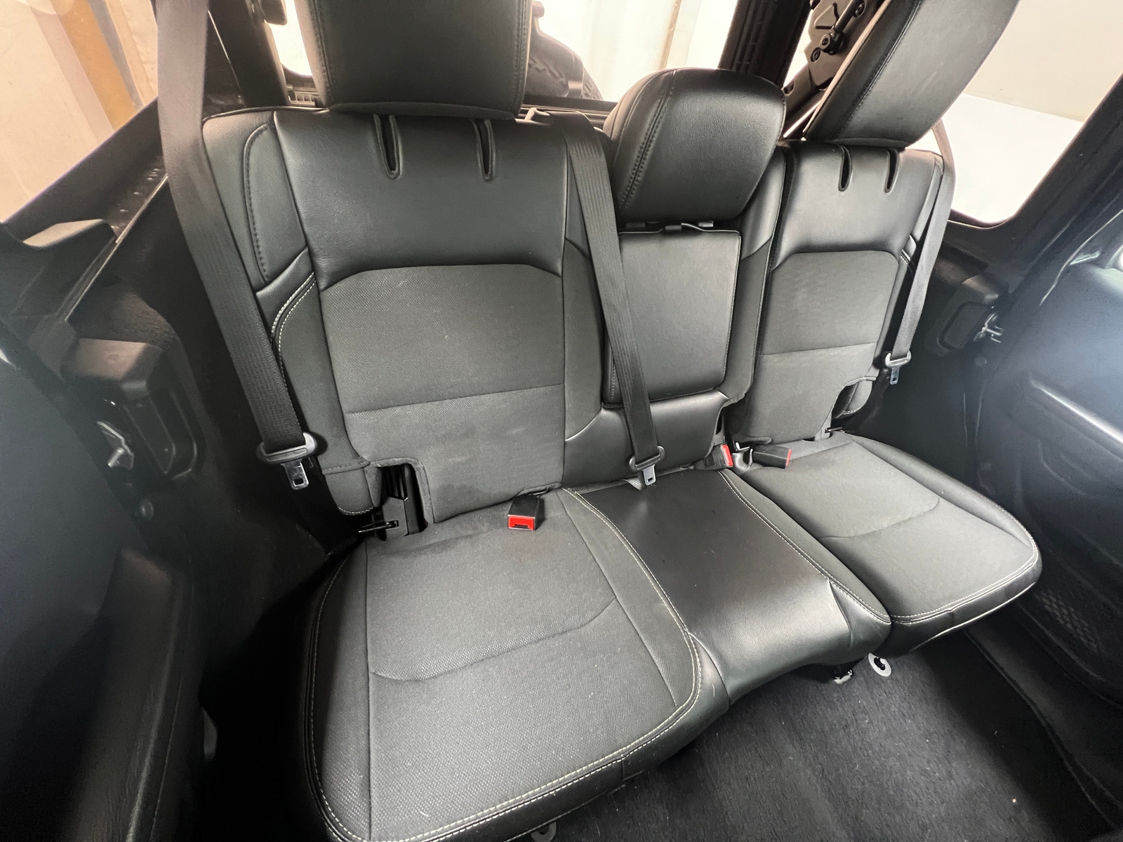 Thumbnail: 2020 Jeep Wrangler - 5