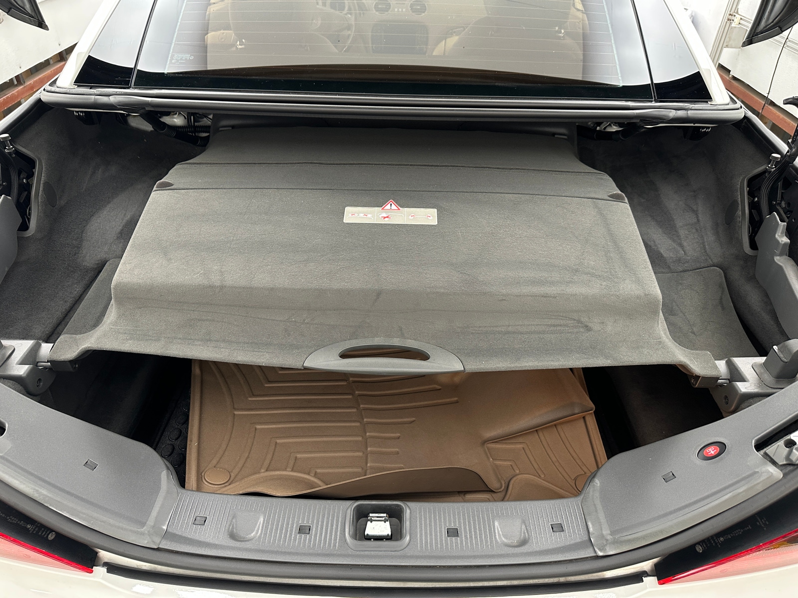 Thumbnail: 2011 Mercedes-Benz SL-Class - 5