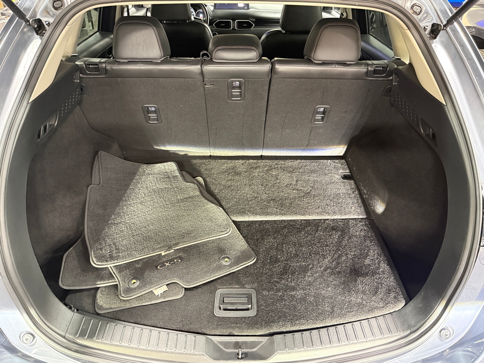 Thumbnail: 2023 Mazda CX-5 - 6