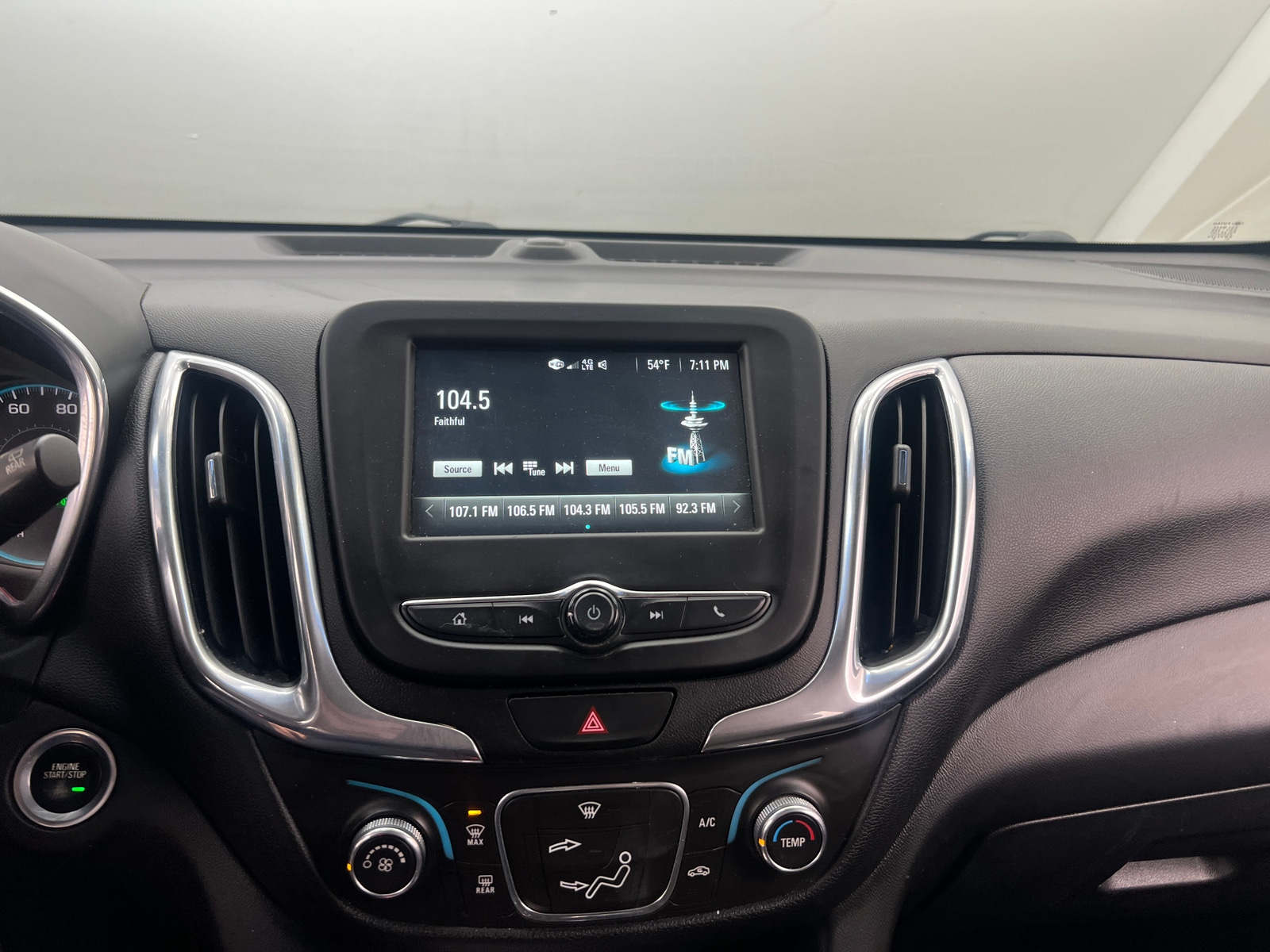 Thumbnail: 2018 Chevrolet Equinox - 4