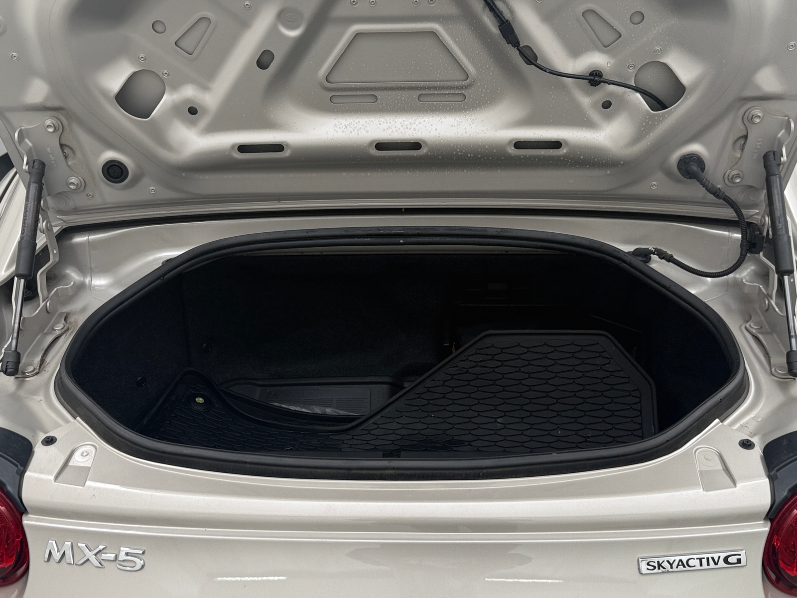 Thumbnail: 2023 Mazda MX-5 Miata - 5