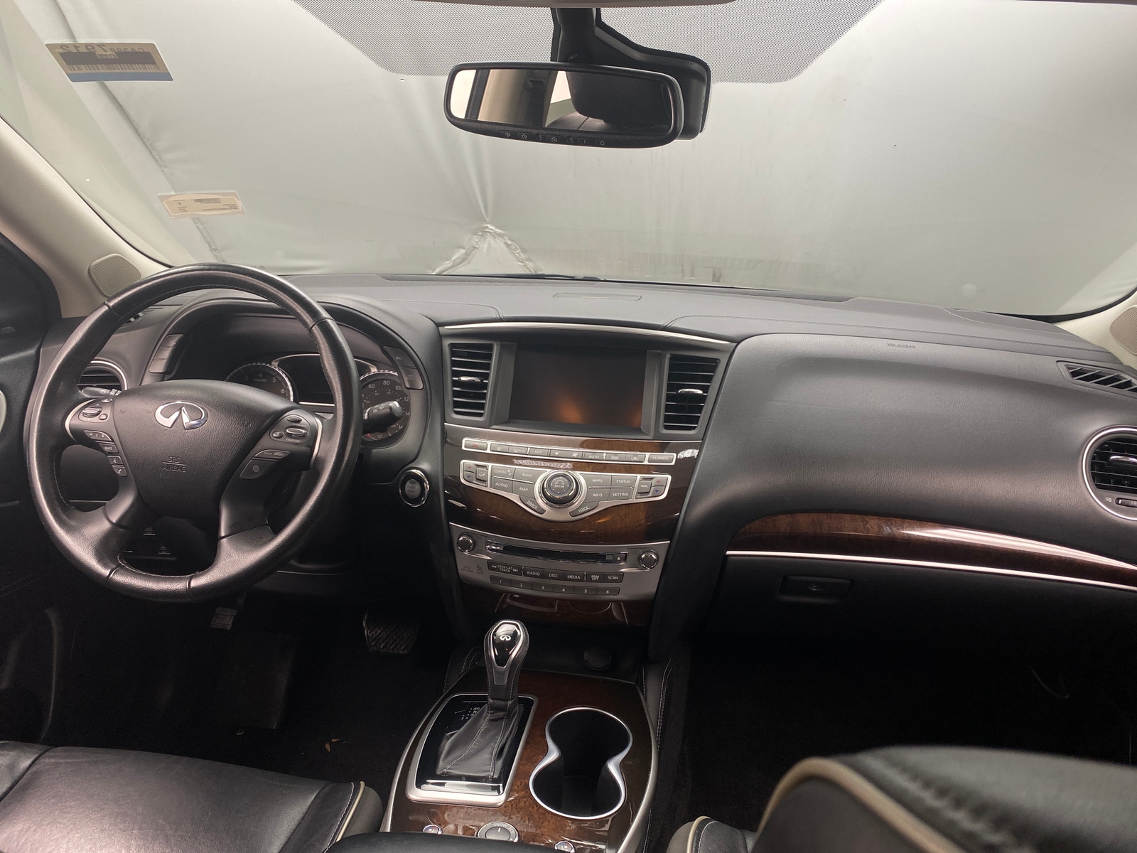 Thumbnail: 2017 INFINITI QX60 - 2