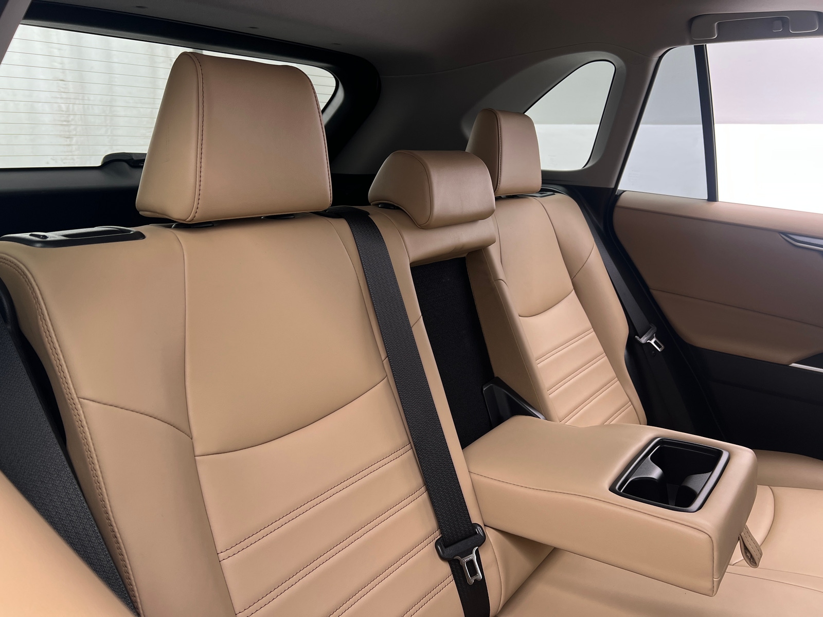 Thumbnail: 2019 Toyota RAV4 - 5