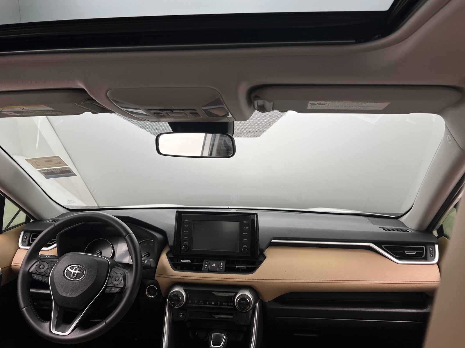 Thumbnail: 2019 Toyota RAV4 - 2