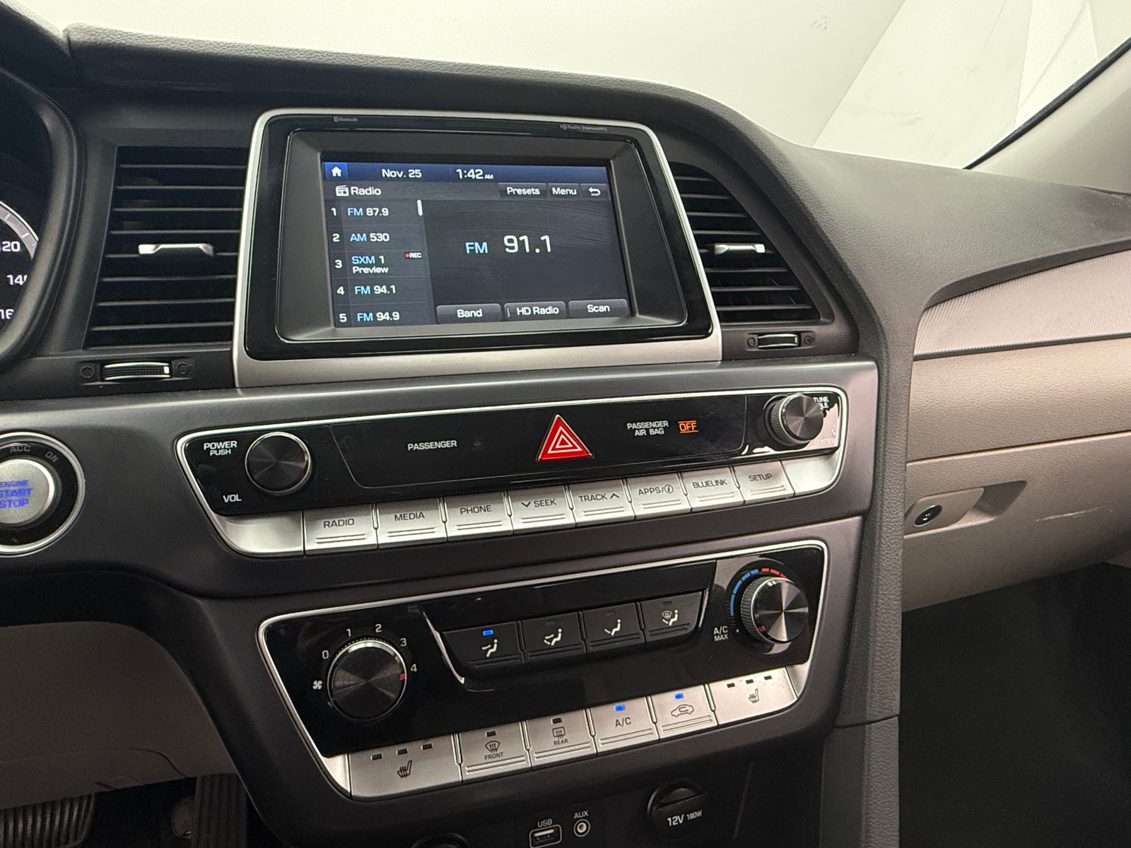 Thumbnail: 2018 Hyundai Sonata - 4