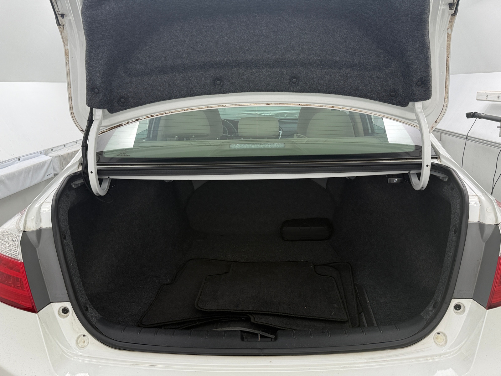 Thumbnail: 2015 Honda Accord - 6