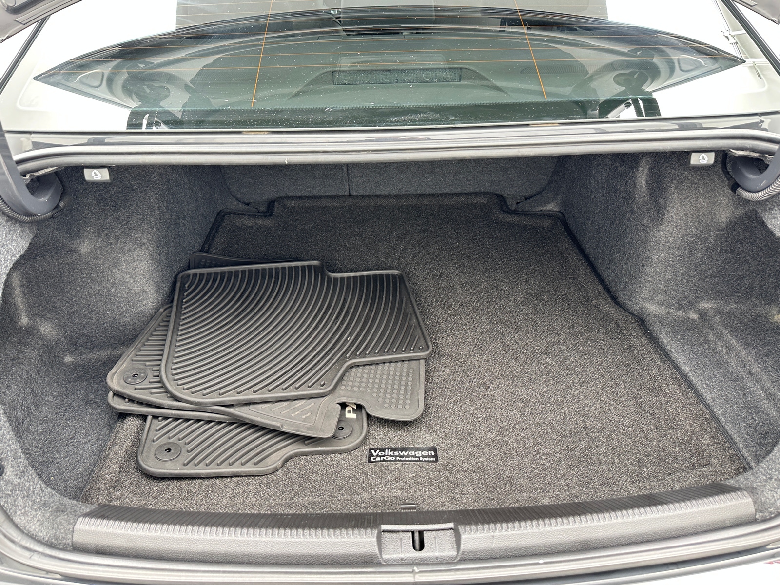 Thumbnail: 2017 Volkswagen Passat - 6