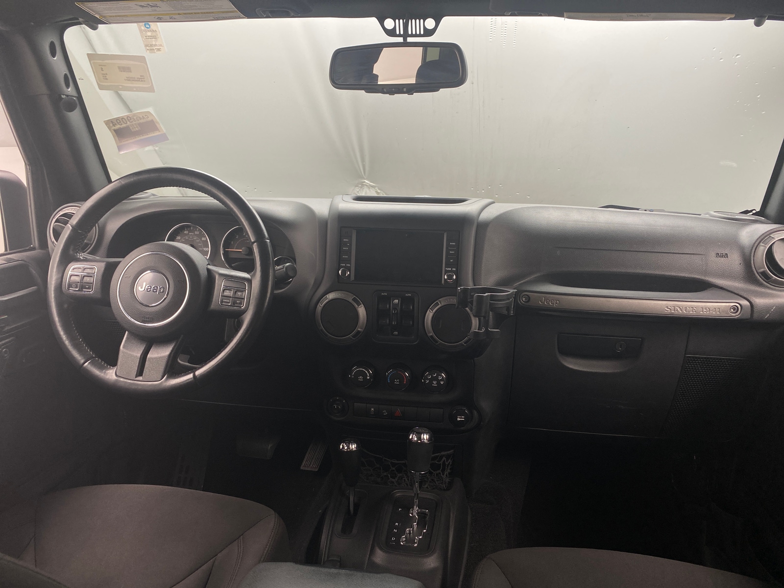 Thumbnail: 2017 Jeep Wrangler - 3