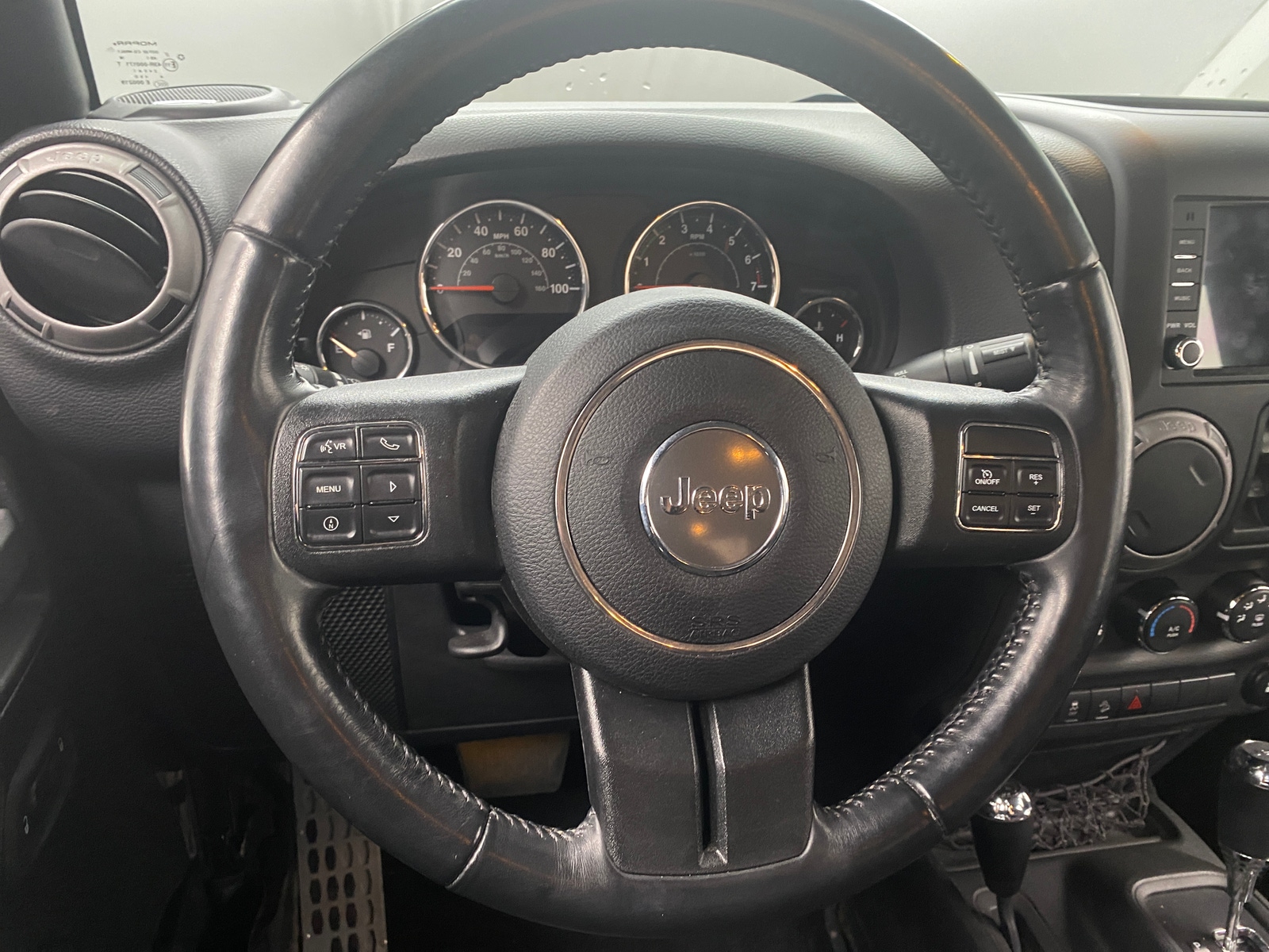 Thumbnail: 2017 Jeep Wrangler - 5