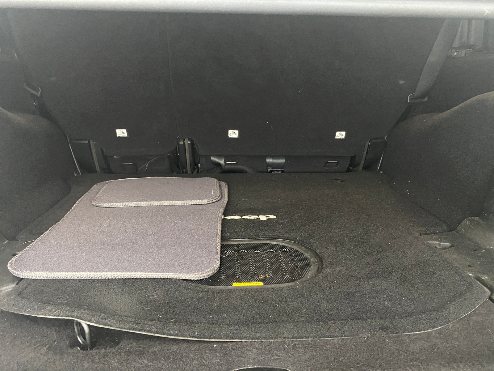 Thumbnail: 2017 Jeep Wrangler - 7