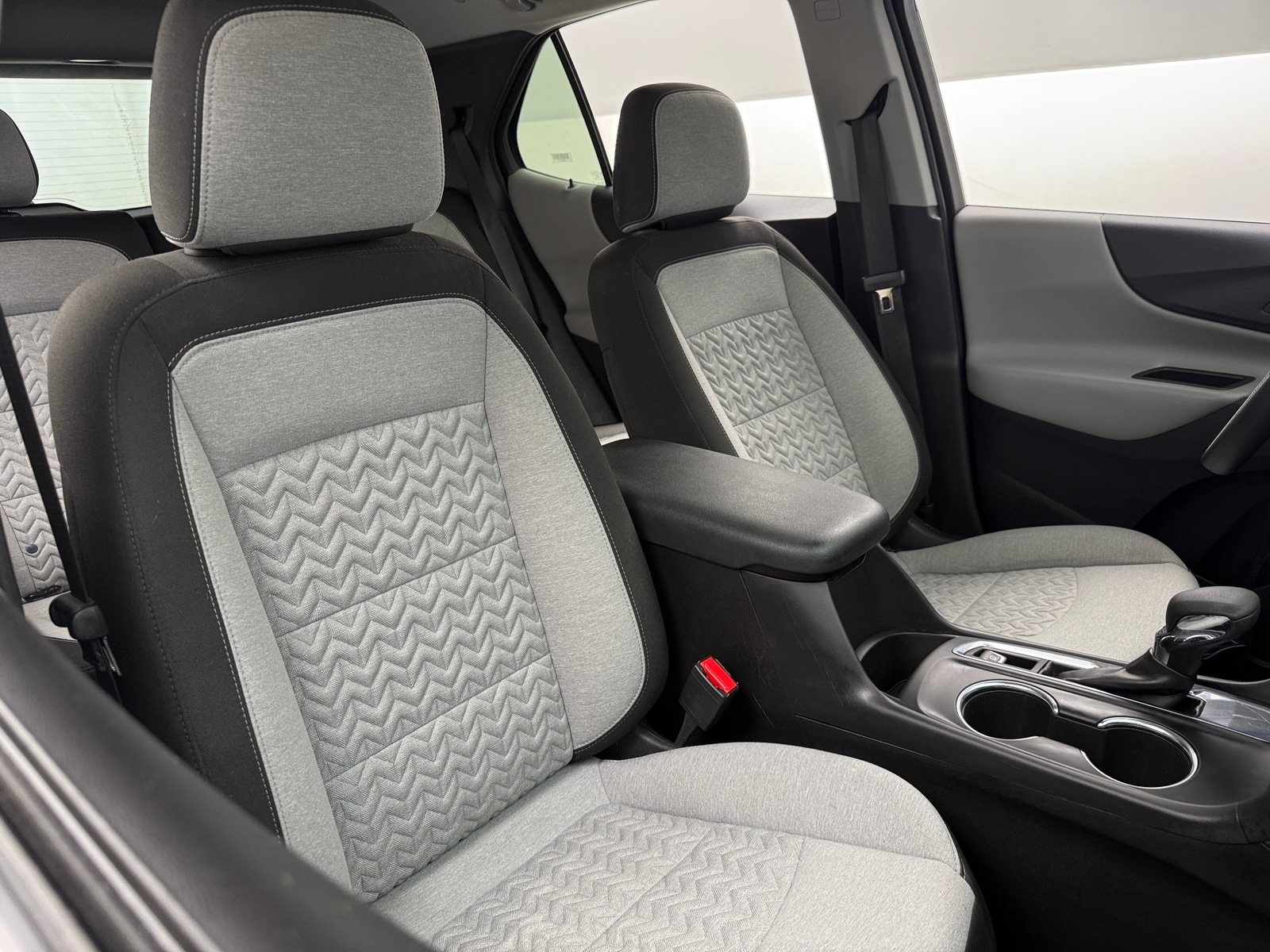 Thumbnail: 2023 Chevrolet Equinox - 2