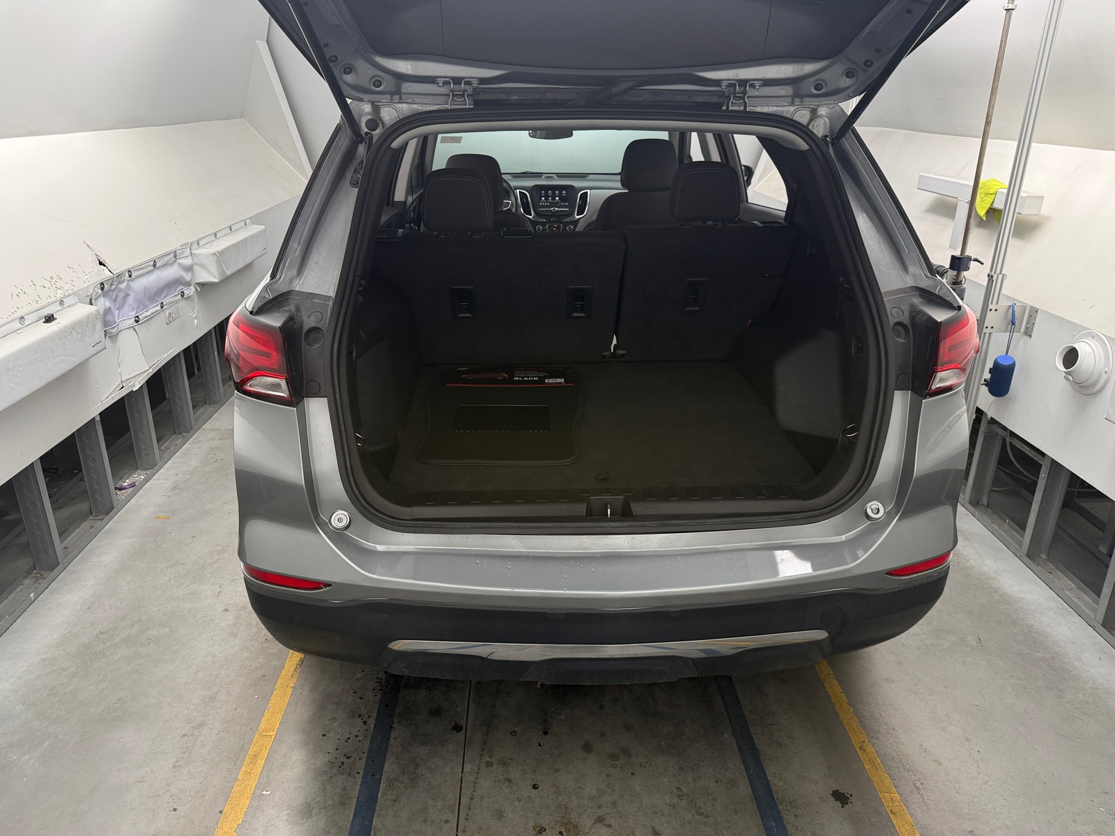 Thumbnail: 2023 Chevrolet Equinox - 7