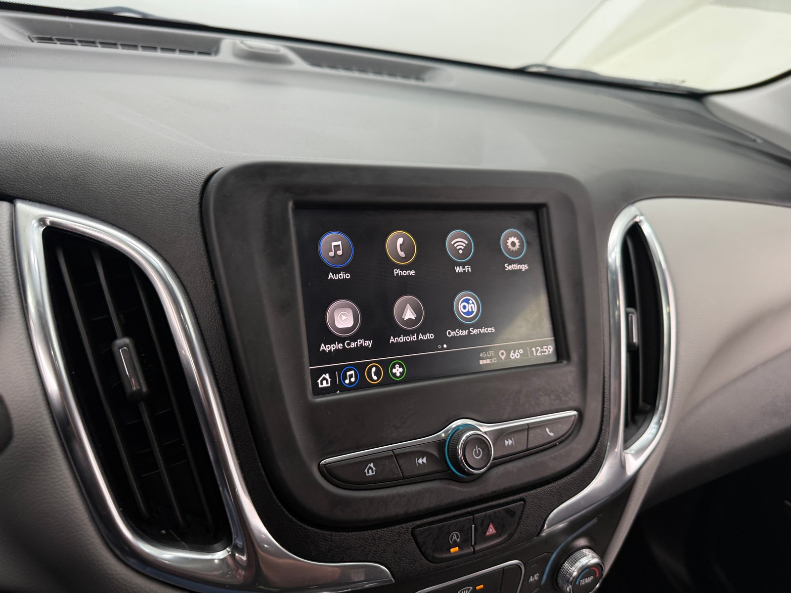 Thumbnail: 2023 Chevrolet Equinox - 4