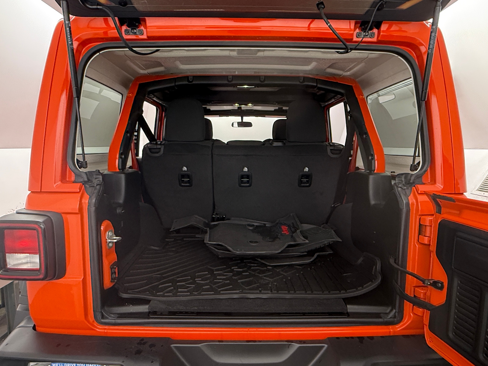 Thumbnail: 2023 Jeep Wrangler - 7