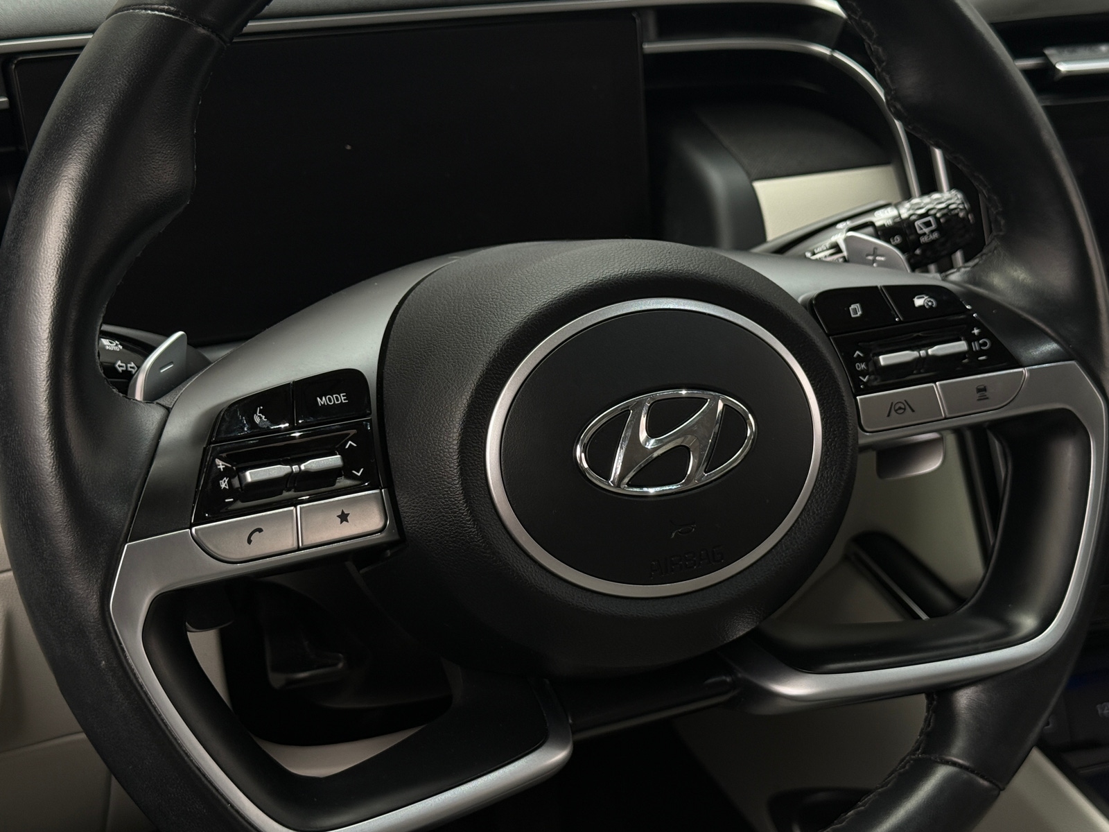 Thumbnail: 2022 Hyundai Tucson - 4