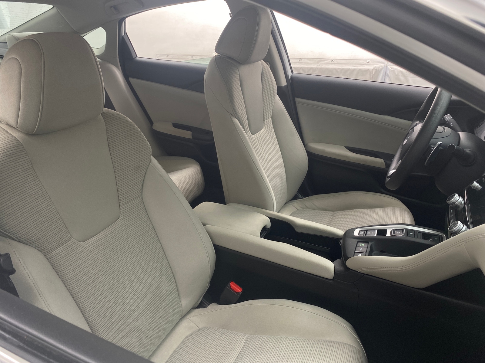 Thumbnail: 2019 Honda Insight - 2