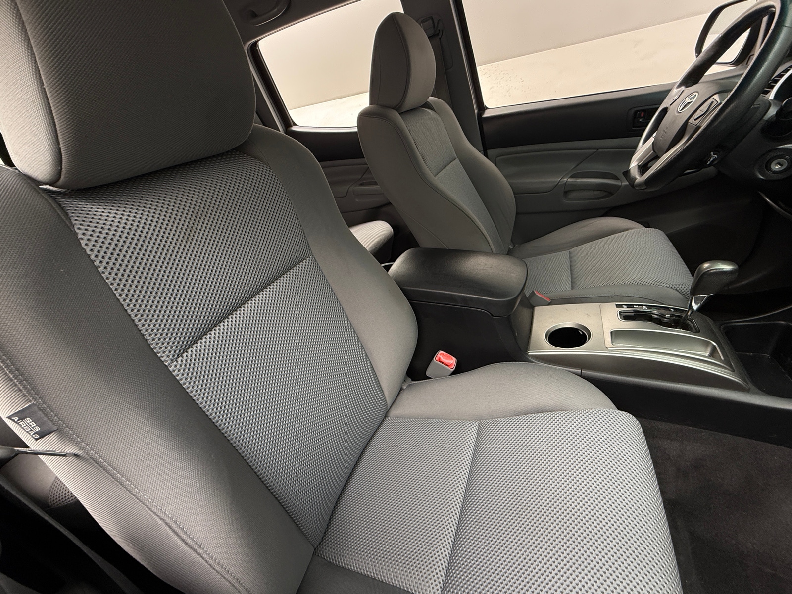 Thumbnail: 2015 Toyota Tacoma - 2