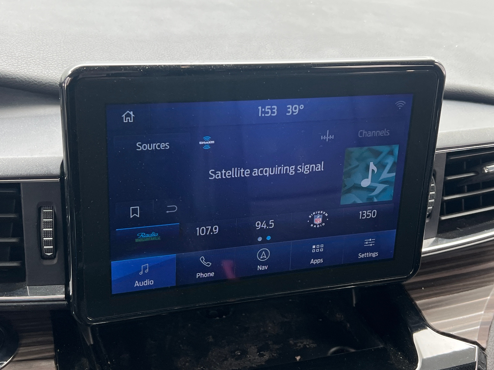 Thumbnail: 2023 Ford Explorer - 3