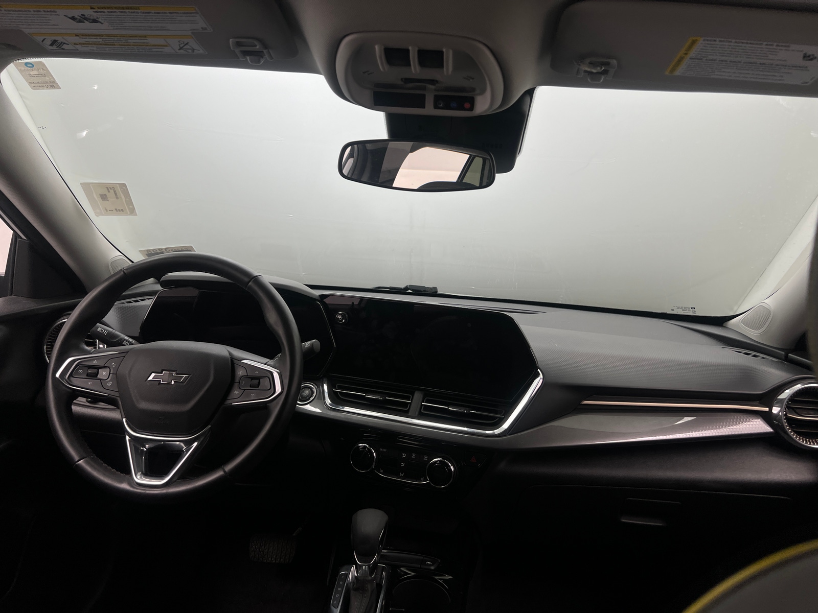 Thumbnail: 2024 Chevrolet Trax - 2