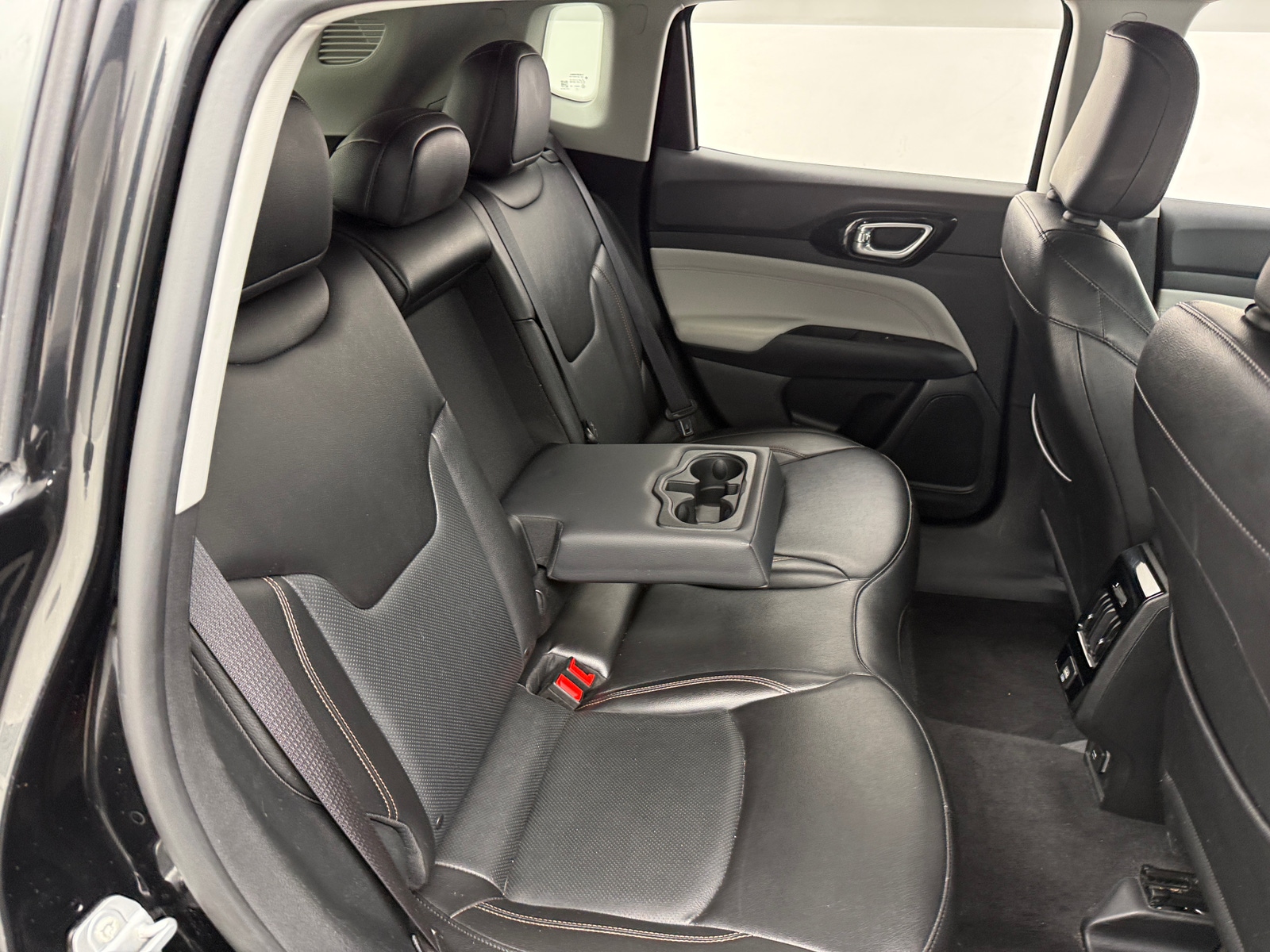 Thumbnail: 2022 Jeep Compass - 5