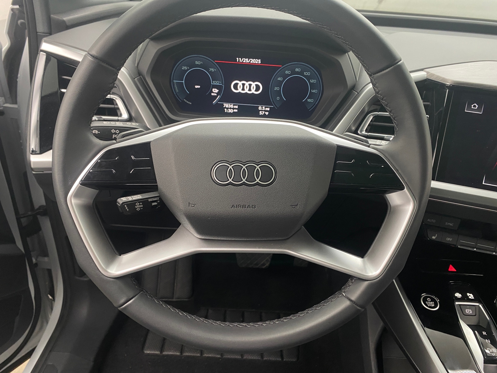 Thumbnail: 2024 Audi Q4 e-tron - 4