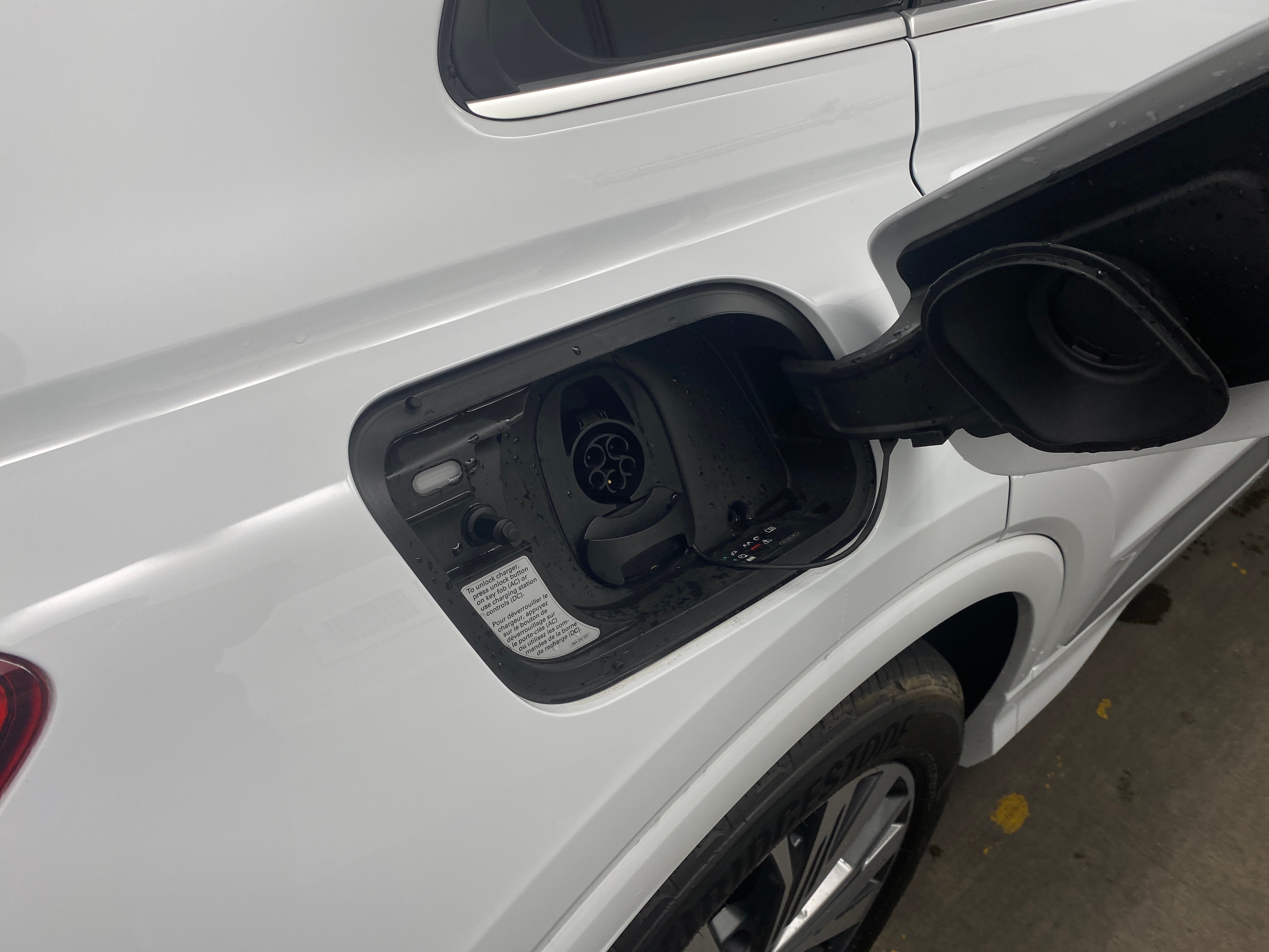 Used 2024 Audi Q4 e-tron Premium with VIN WA1KUBFZ3RP085607 for sale in Oak Creek, WI