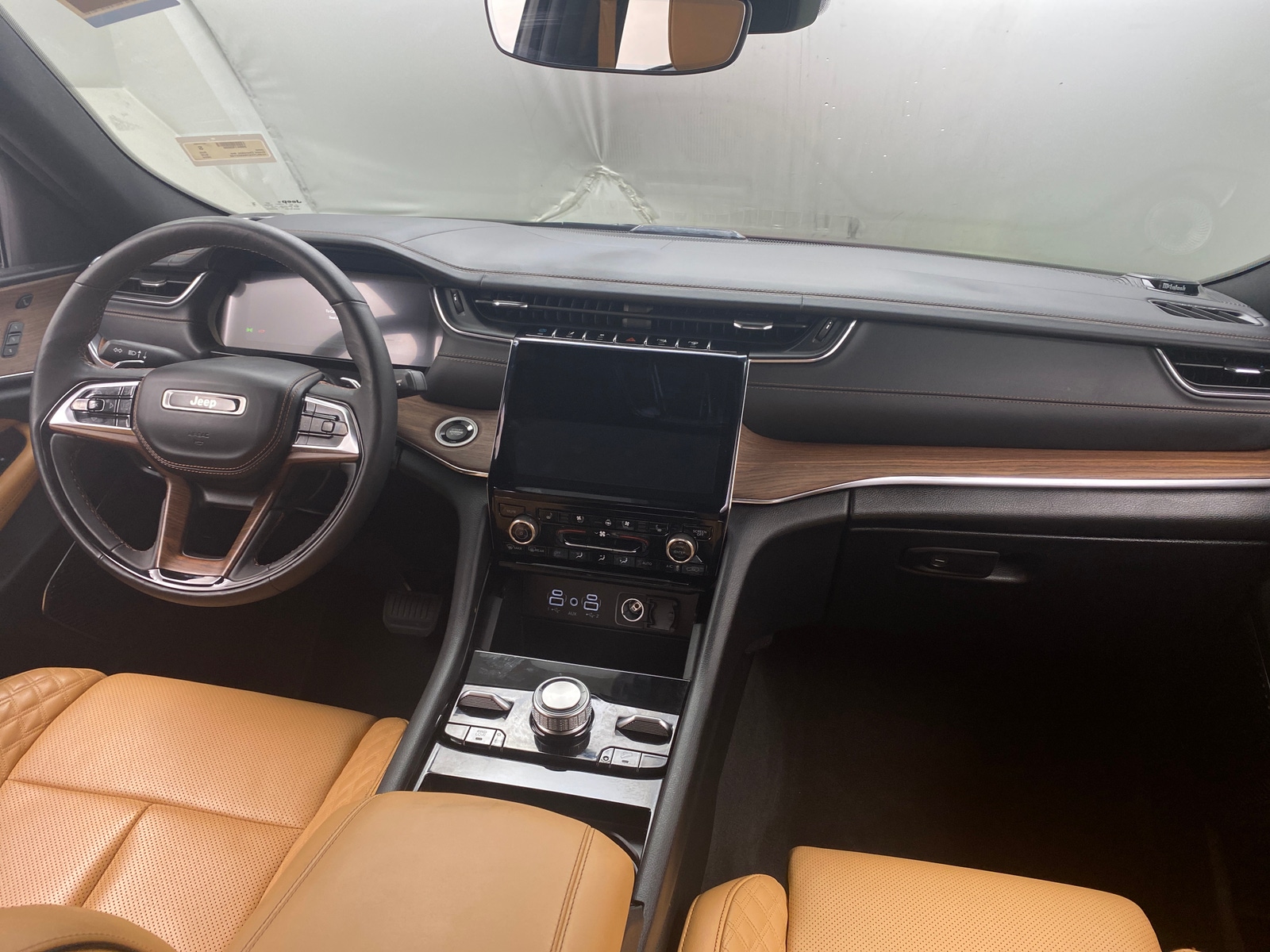 Thumbnail: 2024 Jeep Grand Cherokee - 2