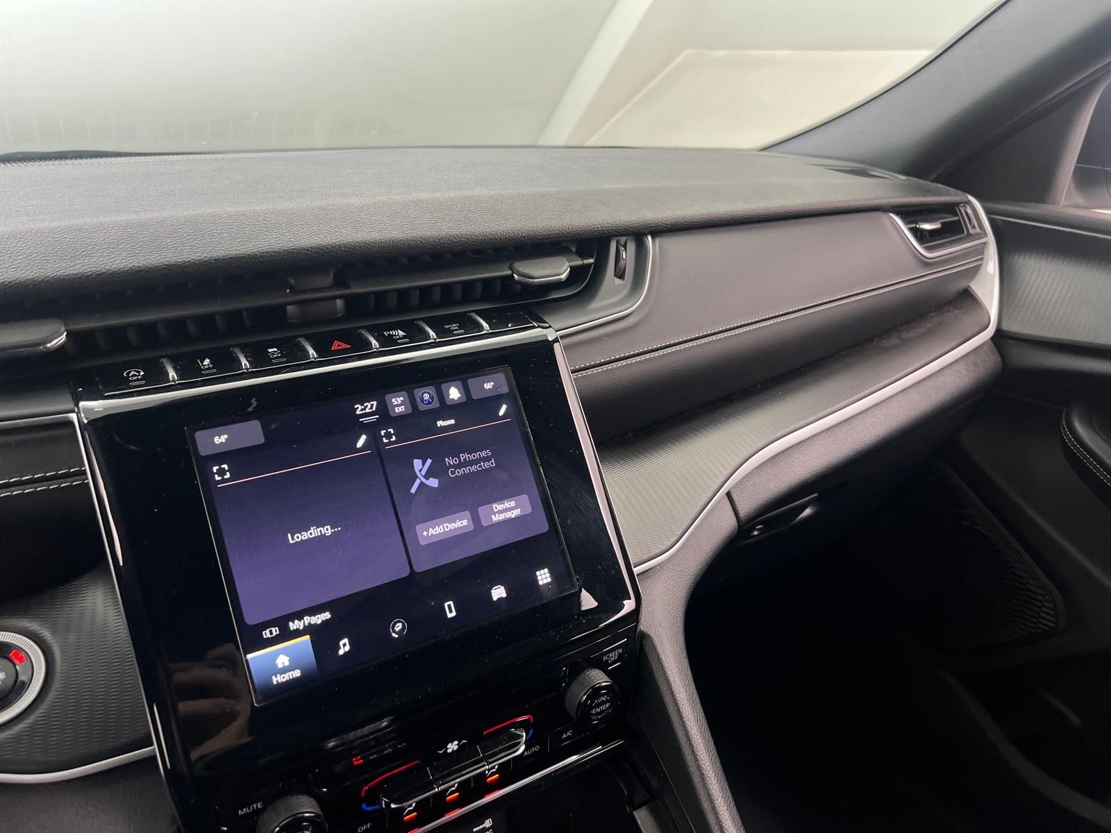 Thumbnail: 2024 Jeep Grand Cherokee L - 4