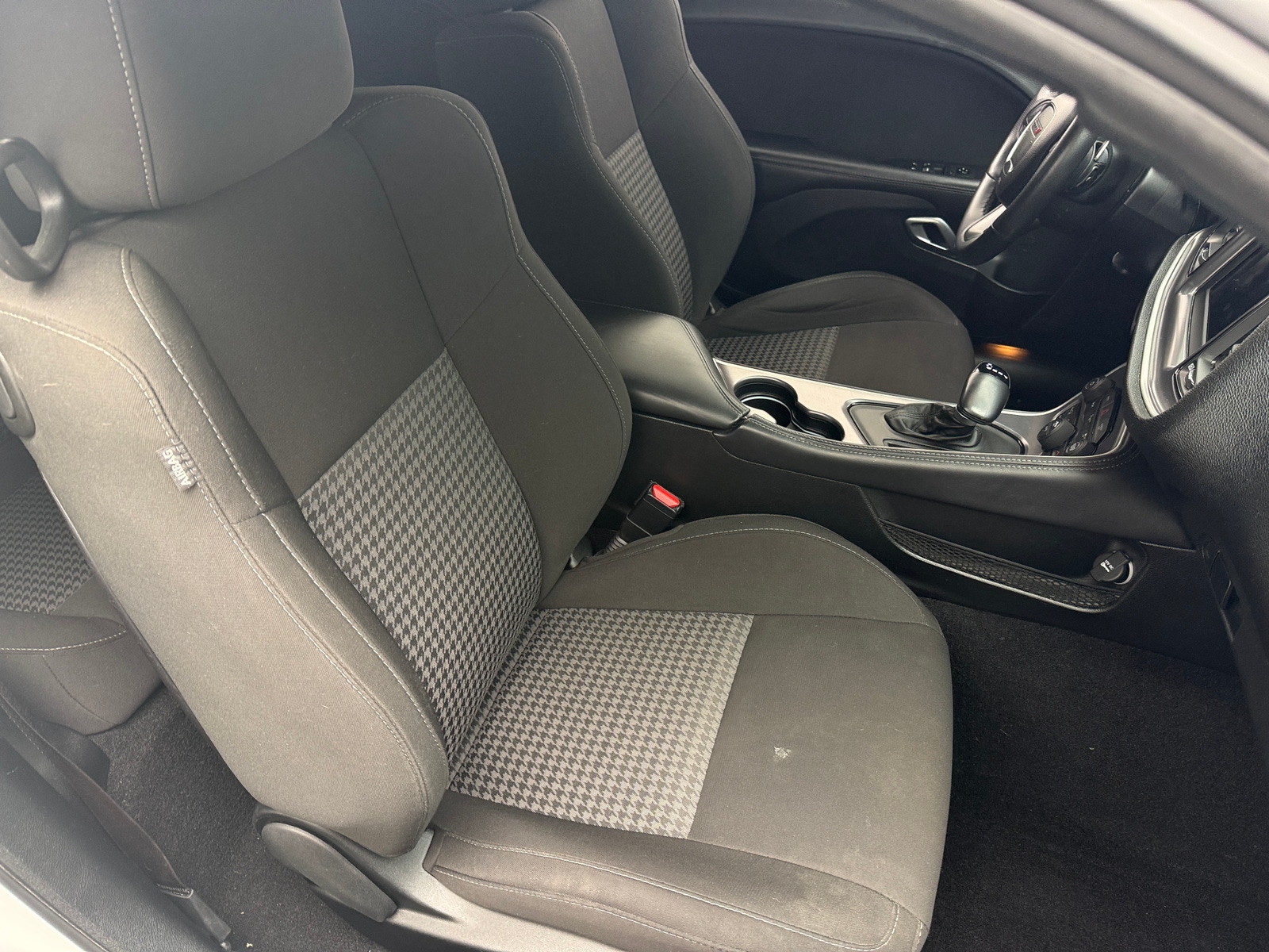 Thumbnail: 2020 Dodge Challenger - 2