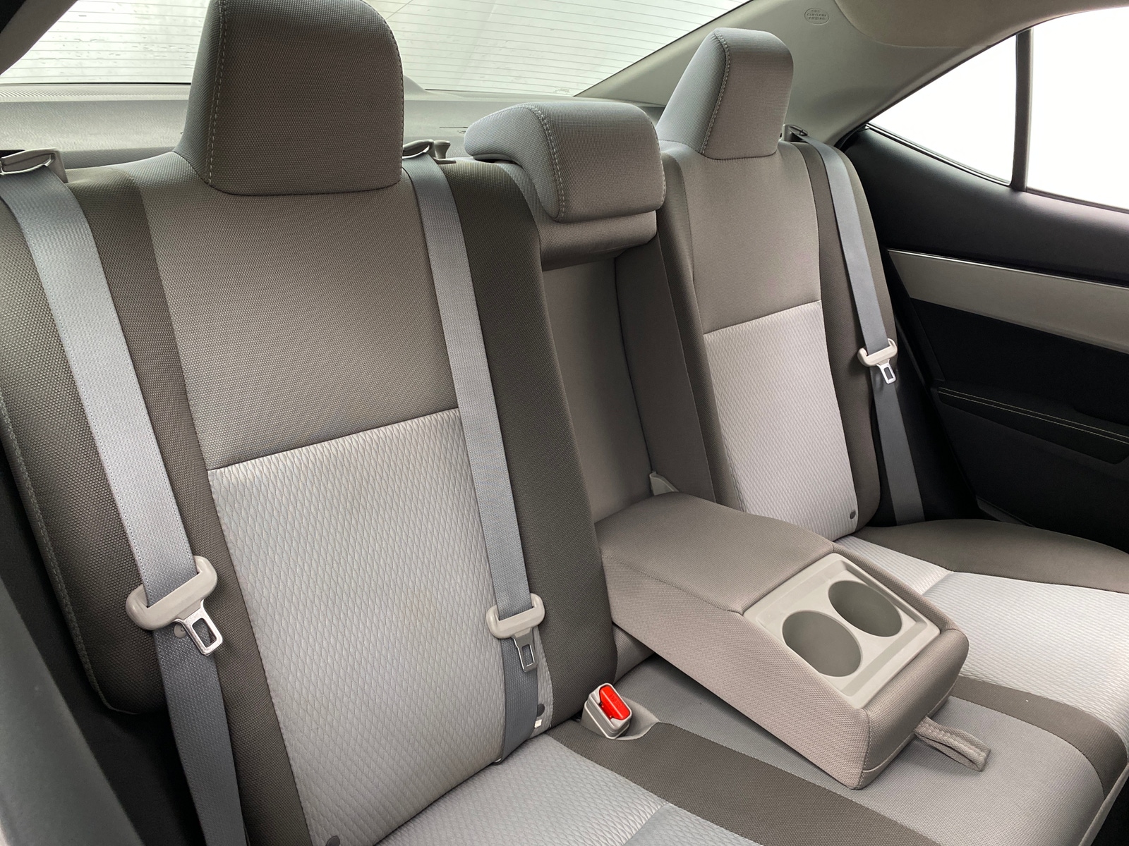 Thumbnail: 2017 Toyota Corolla - 6