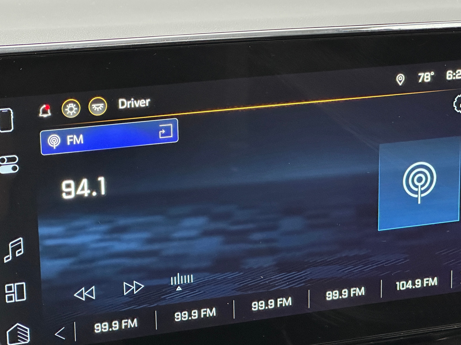 Thumbnail: 2025 Chevrolet Equinox - 4