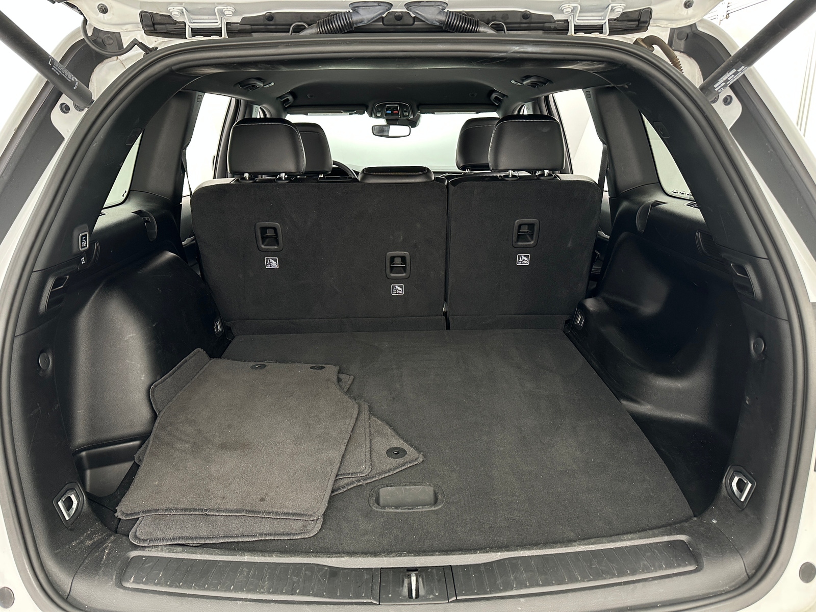 Thumbnail: 2024 Jeep Grand Cherokee - 6