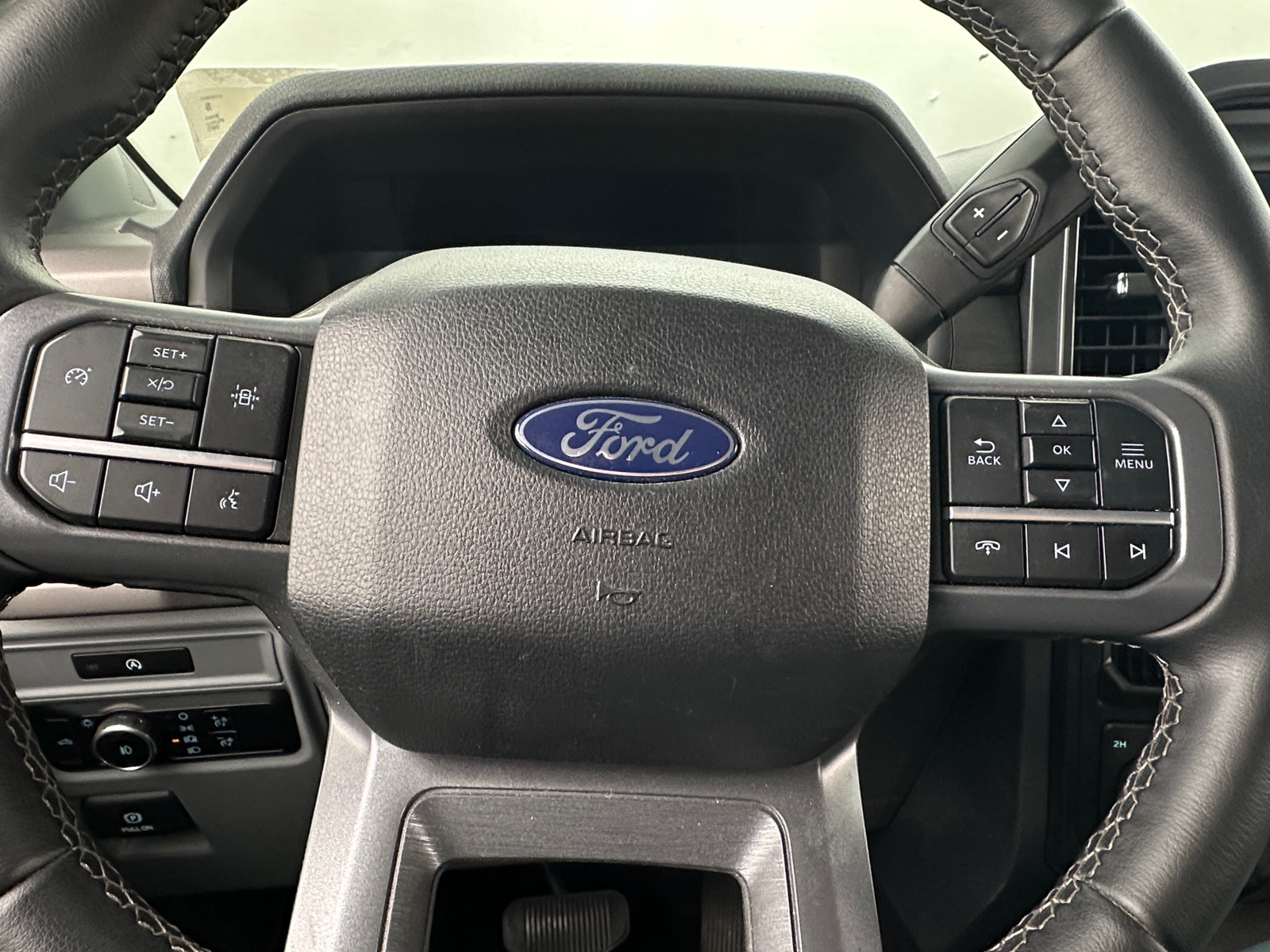 Thumbnail: 2025 Ford Econoline - 5