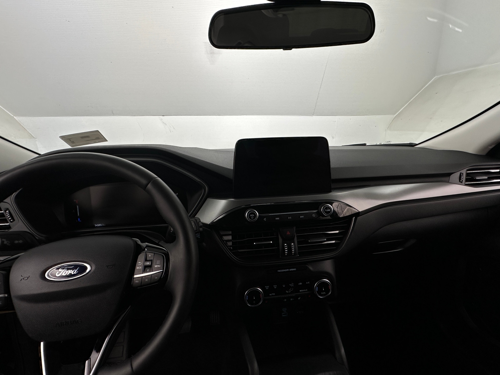 Thumbnail: 2023 Ford Escape - 3