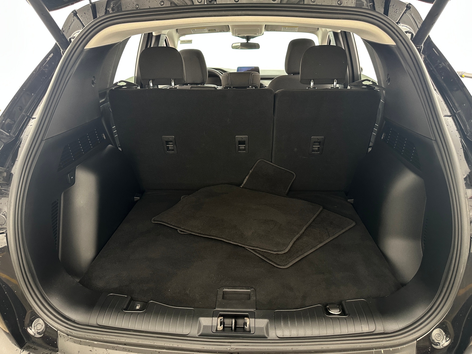 Thumbnail: 2023 Ford Escape - 7