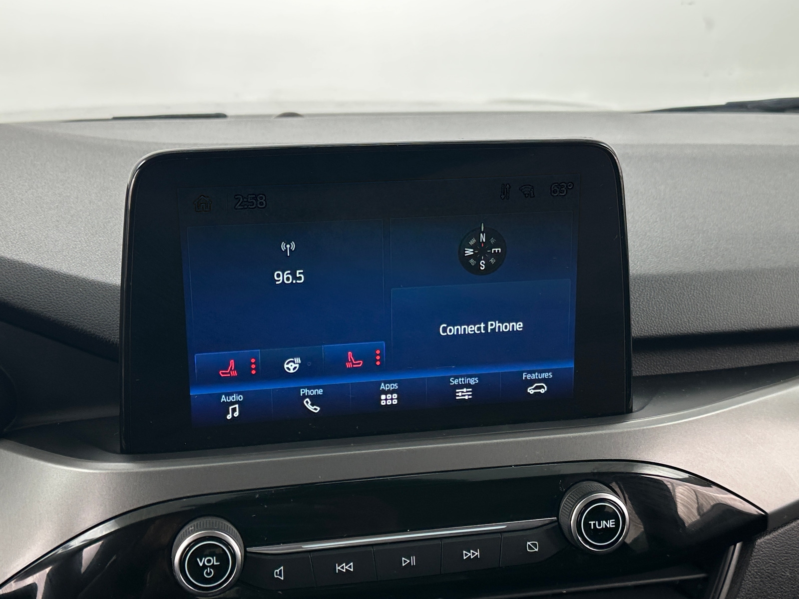 Thumbnail: 2023 Ford Escape - 4