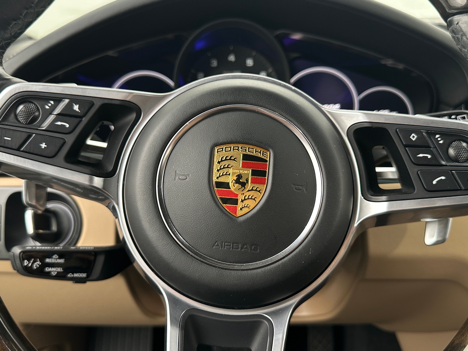 Thumbnail: 2021 Porsche Cayenne - 5