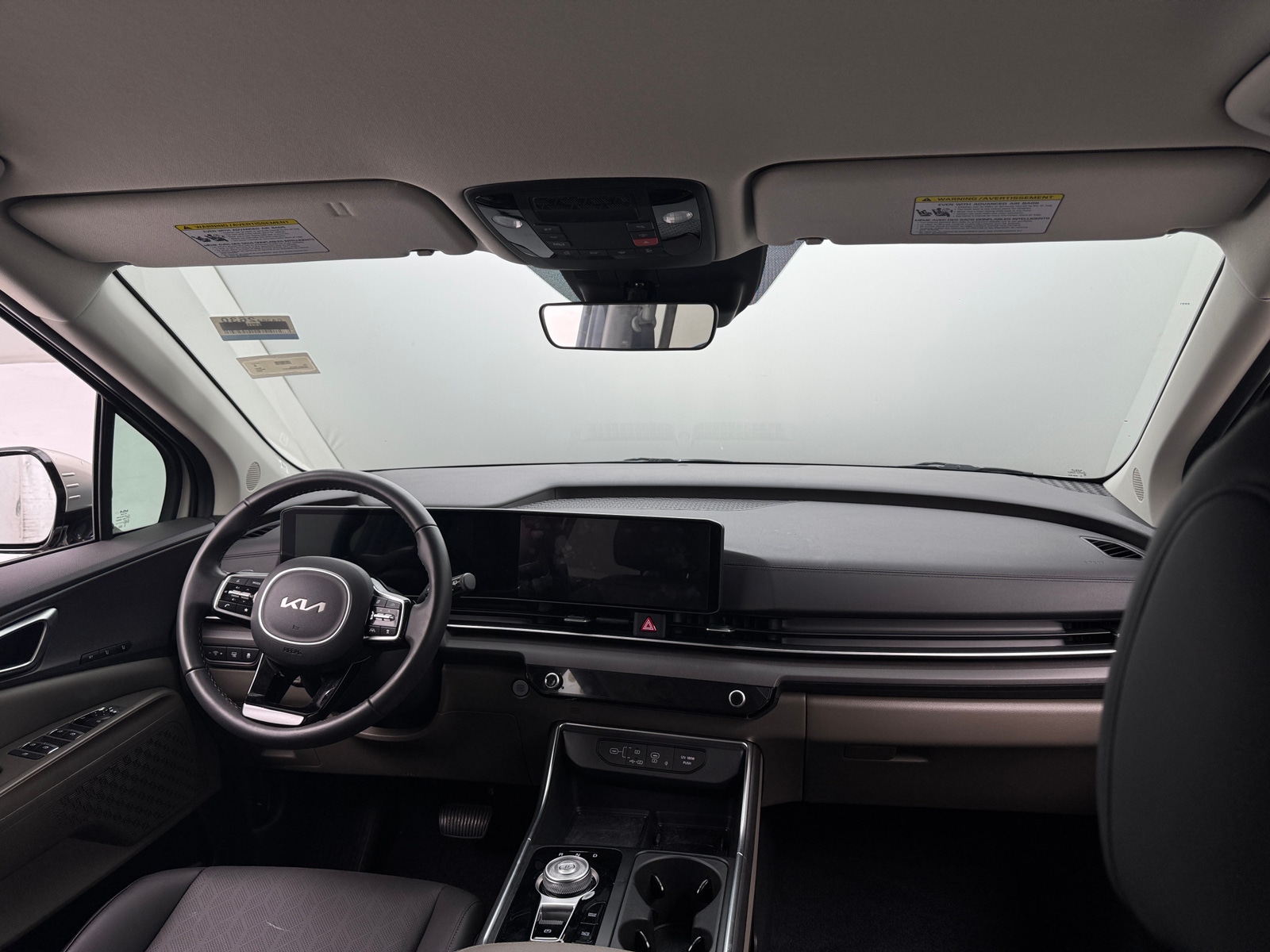 Thumbnail: 2025 Kia Carnival - 3