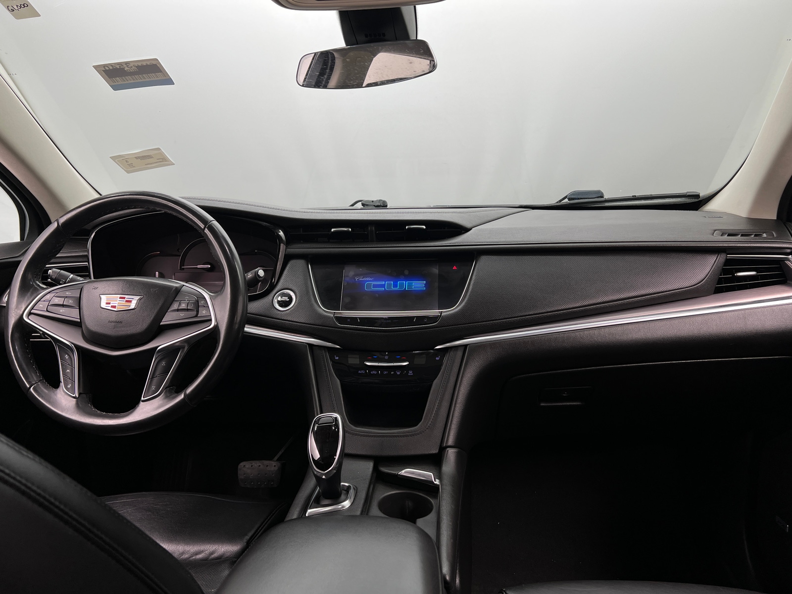 Thumbnail: 2017 Cadillac XT5 - 2