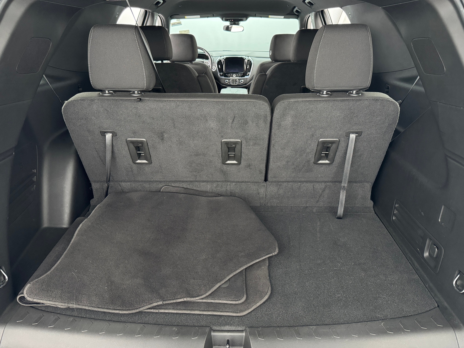 Thumbnail: 2022 Chevrolet Traverse - 7