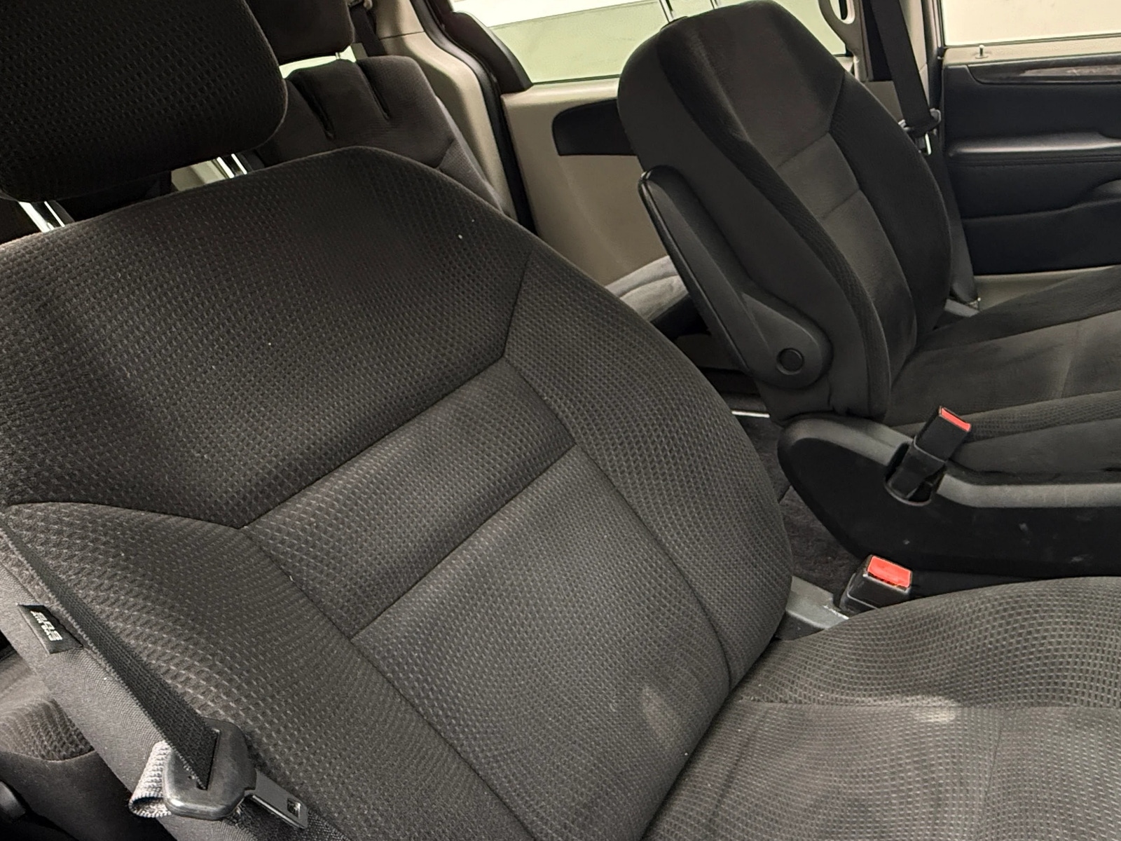 Thumbnail: 2019 Dodge Grand Caravan - 2